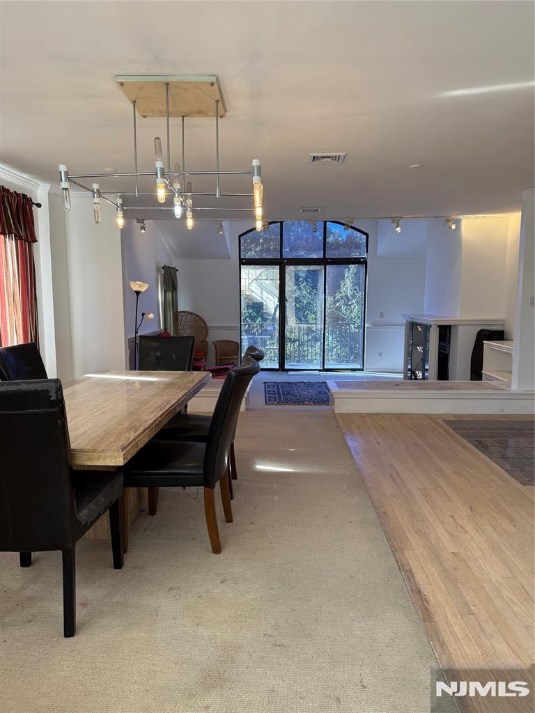 2 Sinclair Court