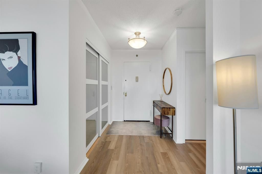Photo of 1530 Palisade AVE #29N, Fort Lee, NJ 07024 (MLS # 25043559)