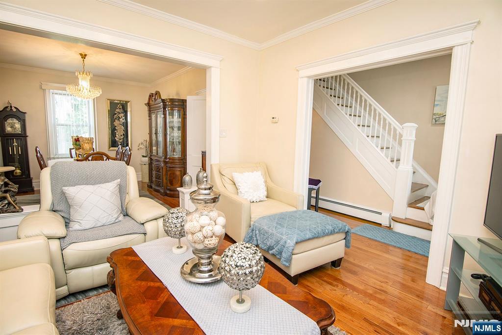 710 Hillside Avenue