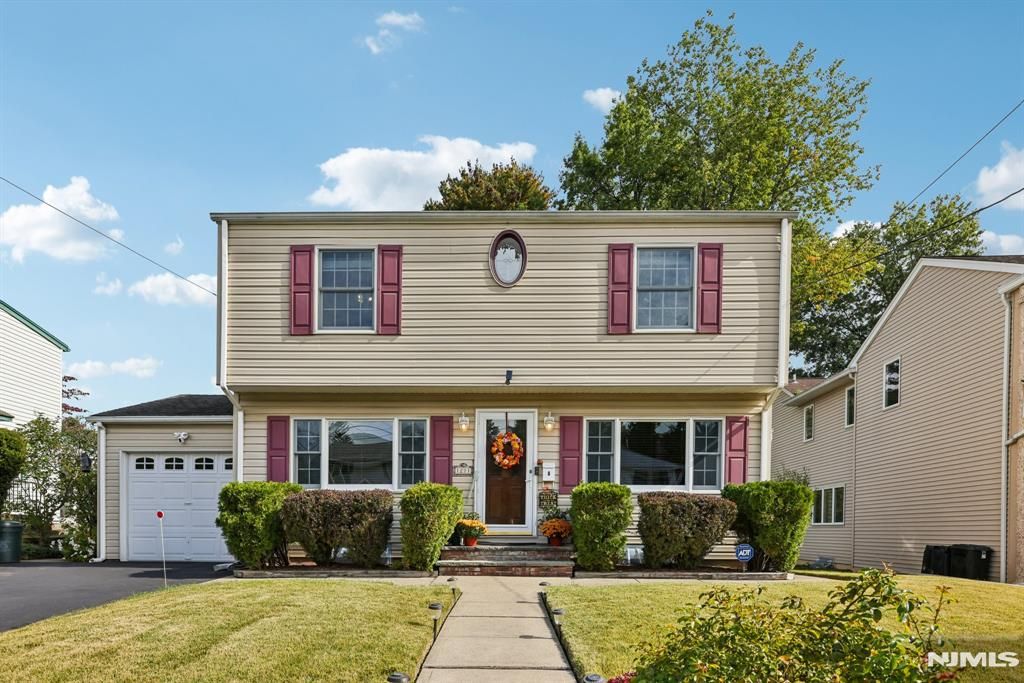 Photo of 1211 Scribner Road, Fair Lawn, NJ 07410 (MLS # 25037119)