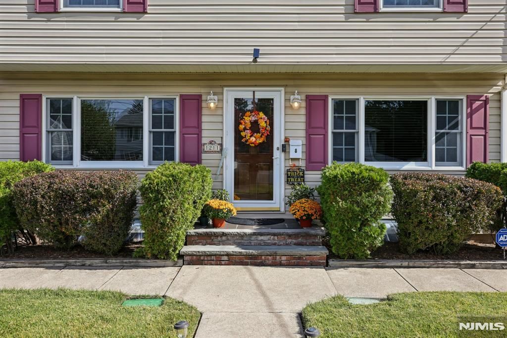Photo of 1211 Scribner Road, Fair Lawn, NJ 07410 (MLS # 25037119)