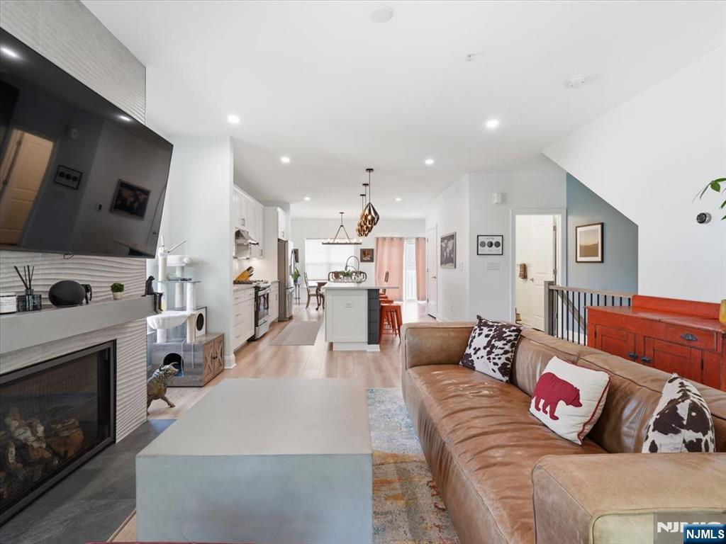 107 Abbe Road