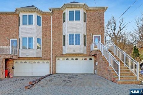 Photo of 248 Clark Ter, Cliffside Park, NJ 07010 (MLS # 26009665)