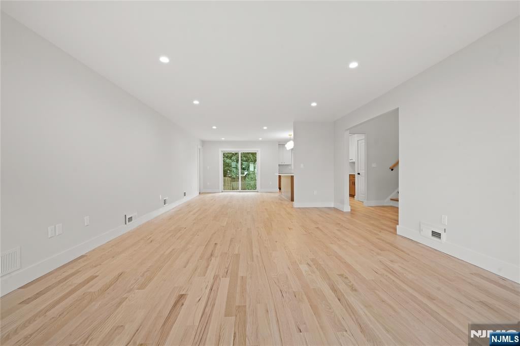 721 Schaefer Avenue