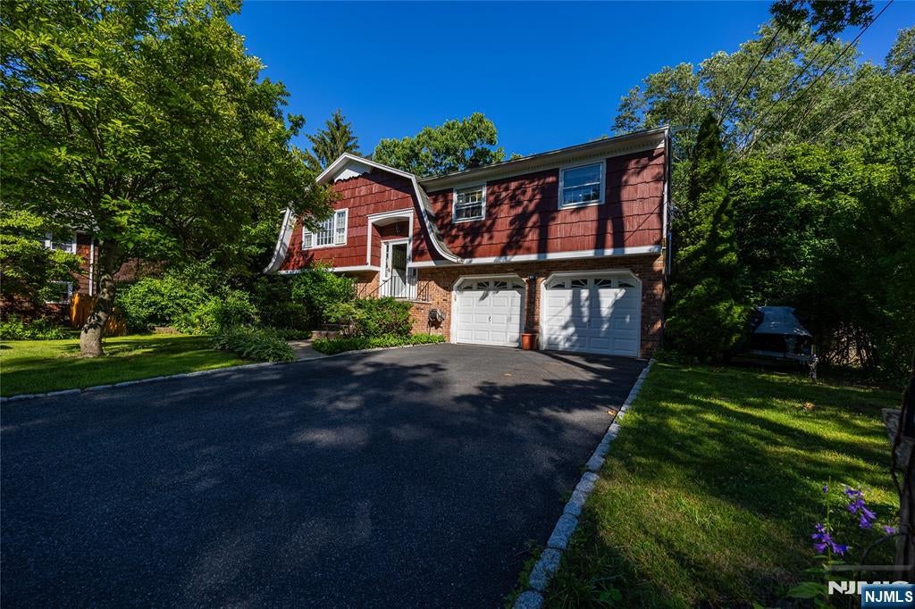 52 Aspen Lane
