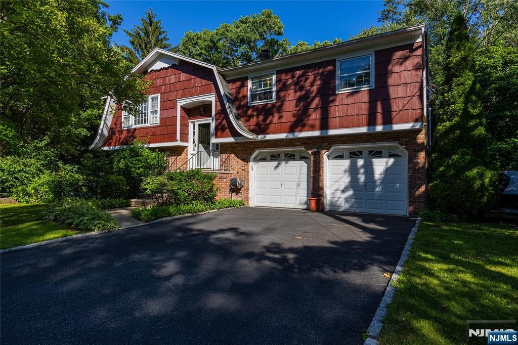 52 Aspen Lane