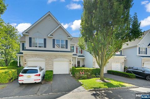 509 Coventry Drive Nutley NJ 07110