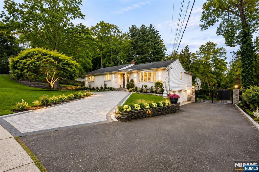 210 Alps Road