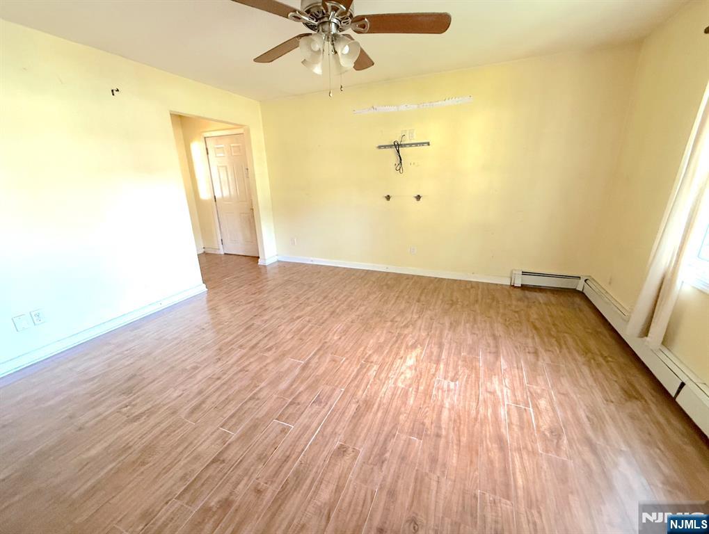 5 Brookside Avenue