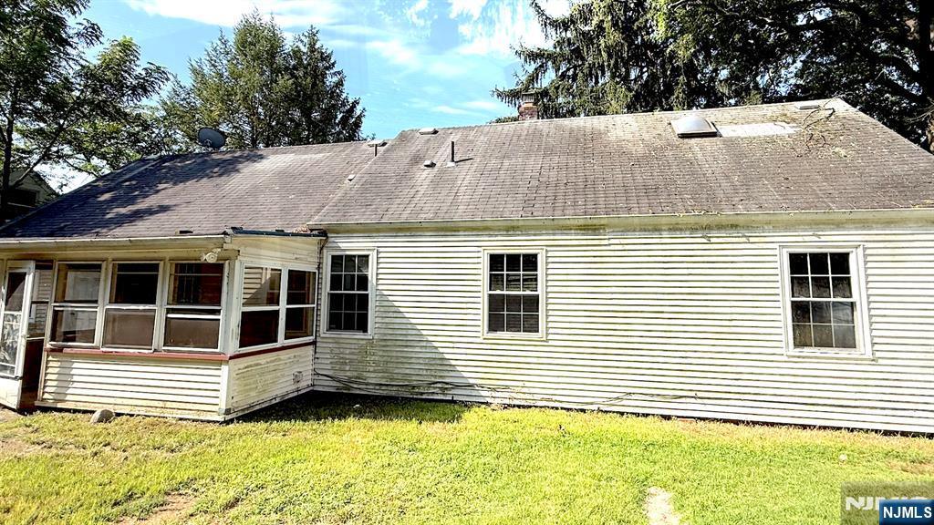5 Brookside Avenue