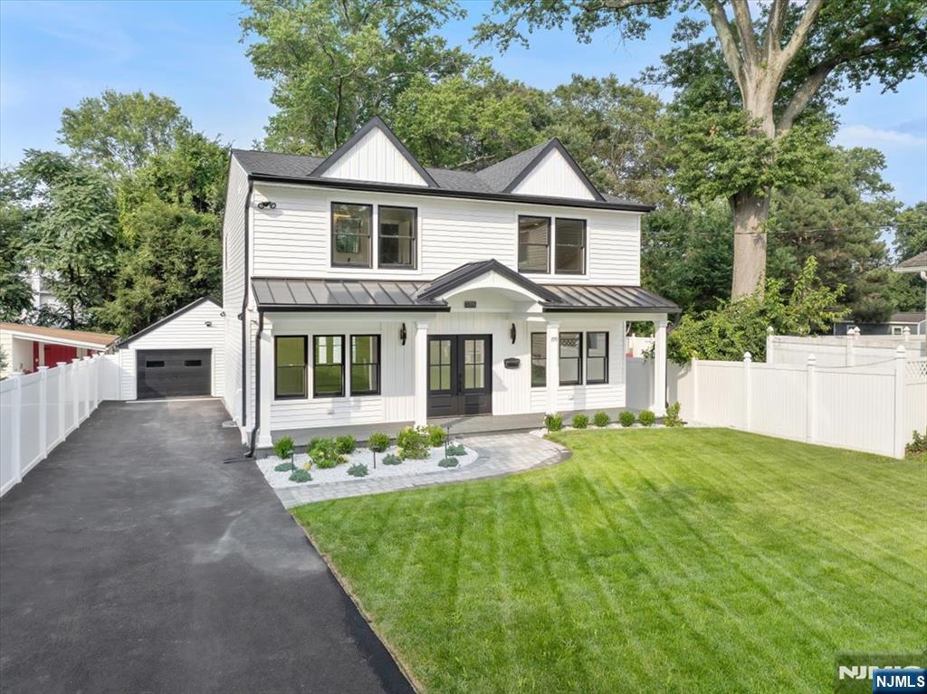 199 Midwood Road
