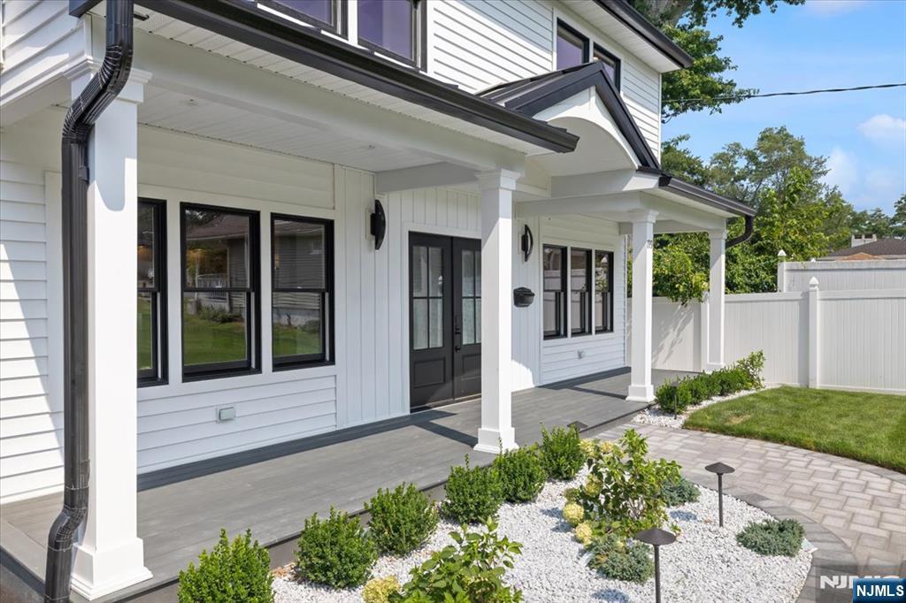 199 Midwood Road