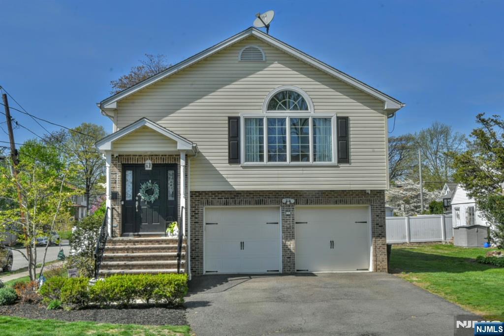 1 Ekings Avenue
