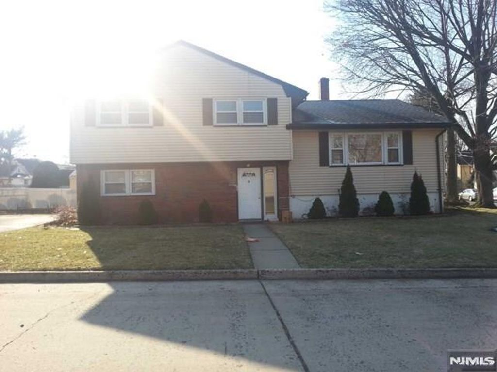 Photo of 95 Seneca Avenue, Dumont, NJ 07628 (MLS # 25041765)