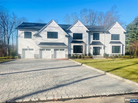 26 Huff Terrace Montvale NJ 07645