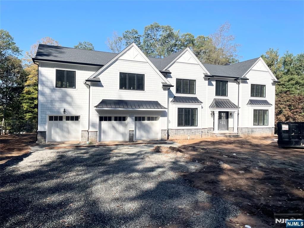 Photo of 26 Huff Terrace, Montvale, NJ 07645 (MLS # 25035822)