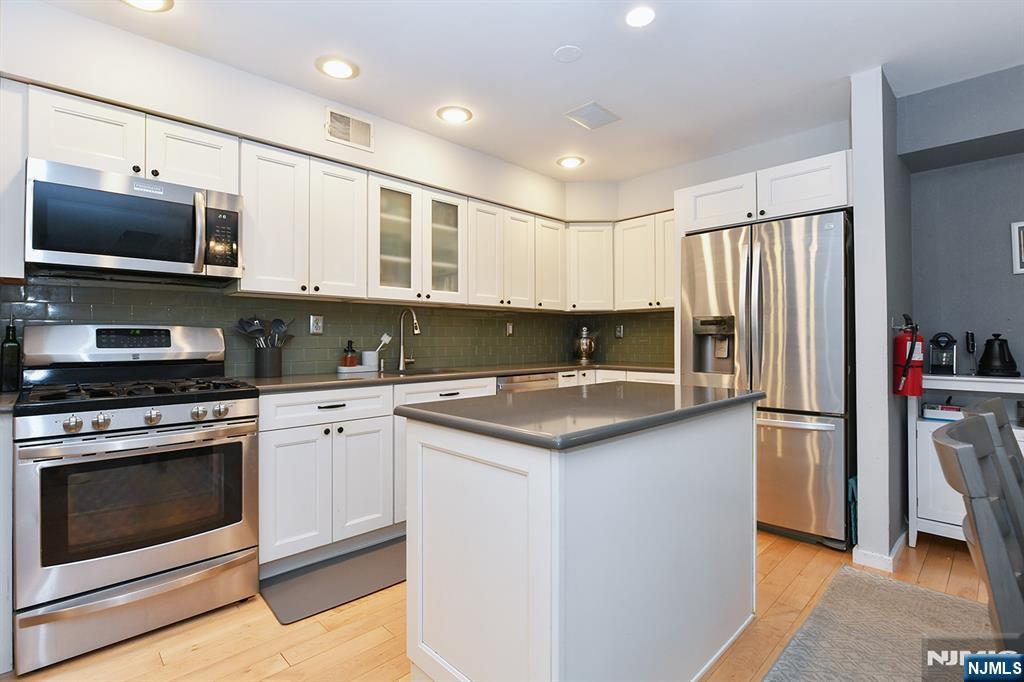 39 Triumph Court B