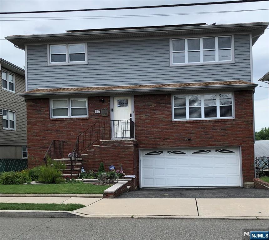 Rental Property at 87 Maitland Pl First Floo, Garfield, New Jersey - Bedrooms: 3 
Bathrooms: 2 
Rooms: 7  - $3,200 MO.