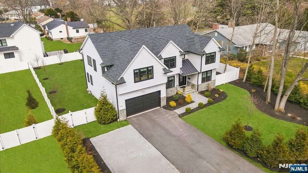 Photo of 203 Marcotte Lane, Bergenfield, NJ 07621 (MLS # 26011556)