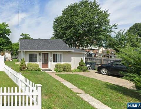 Photo of 16 Prospect Avenue, Bergenfield, NJ 07621 (MLS # 26027297)