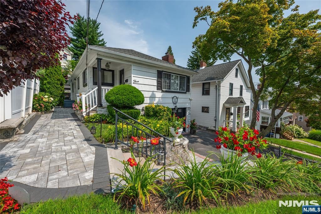 3 Byrne Road