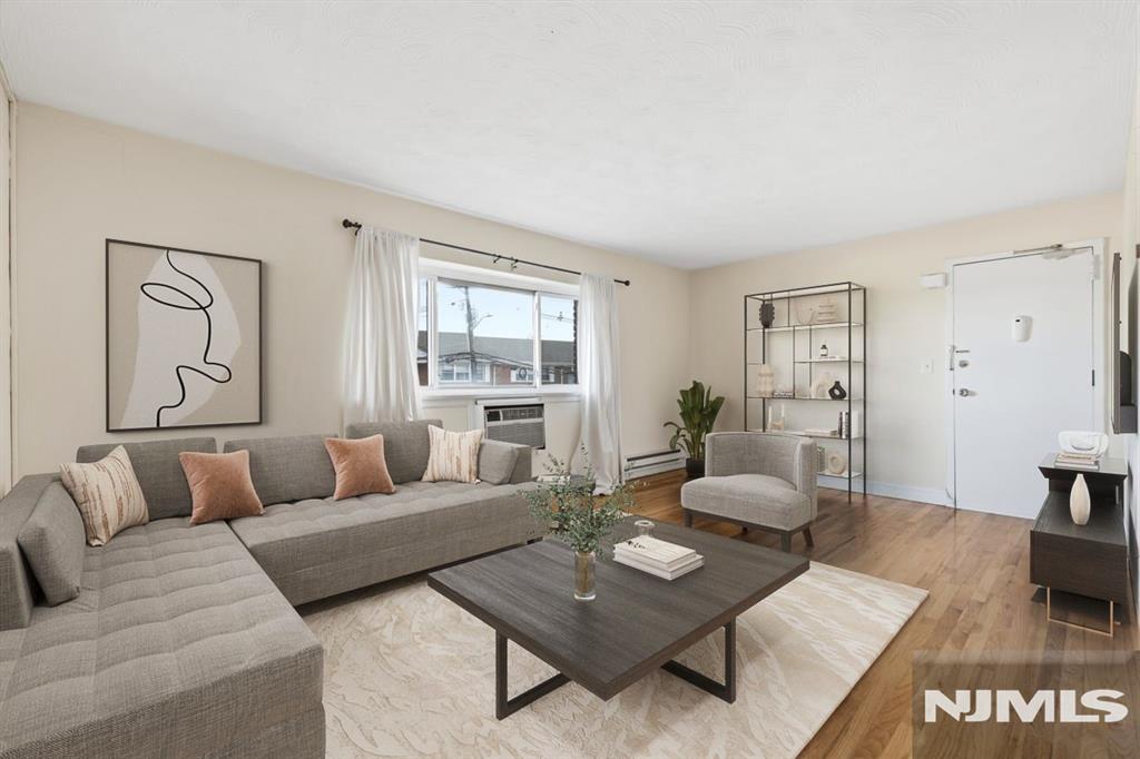 207 Polifly Road 4