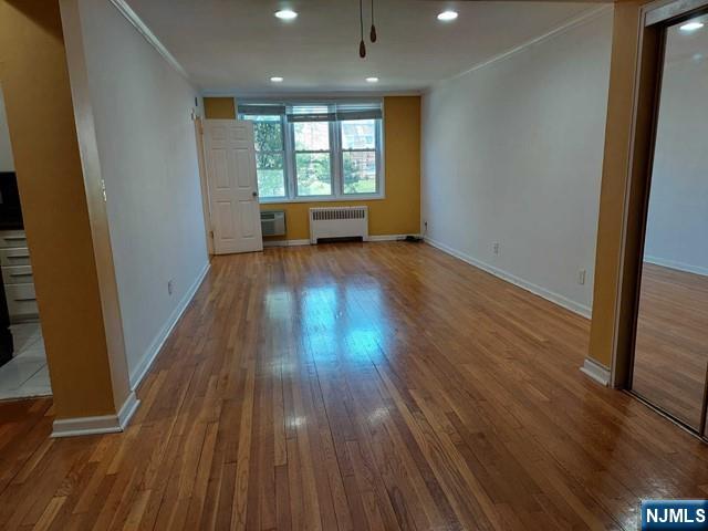 2160 Center 2K