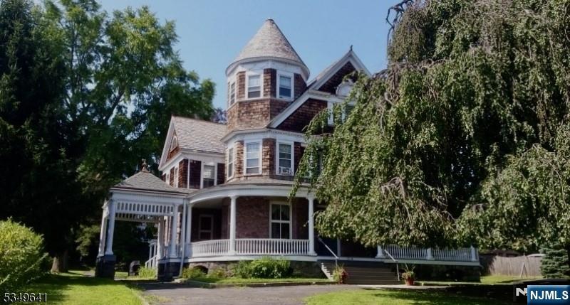 314 Cornelia St 1, Boonton Twp, New Jersey - 3 Bedrooms  
1 Bathrooms  
6 Rooms - 