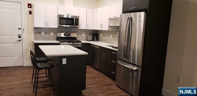 Rental Property at 113117 Union 302, Palisades Park, New Jersey - Bedrooms: 1 
Bathrooms: 1 
Rooms: 3  - $2,500 MO.