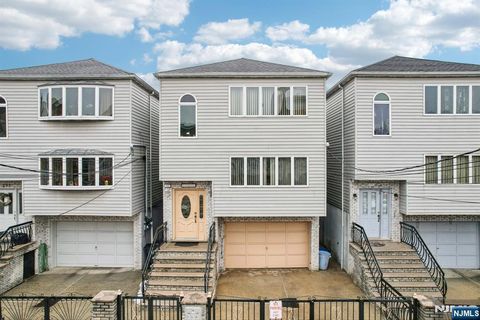 Photo of 297 Kinney Street, Newark, NJ 07105 (MLS # 26007185)