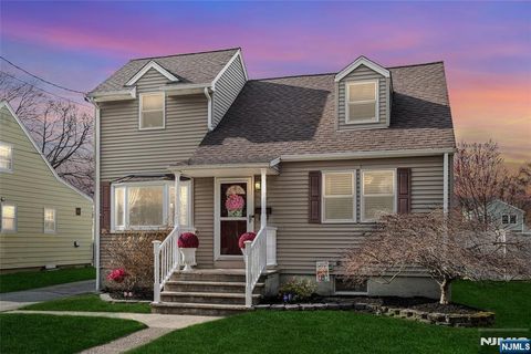 221 Colfax Avenue Pompton Lakes NJ 07442