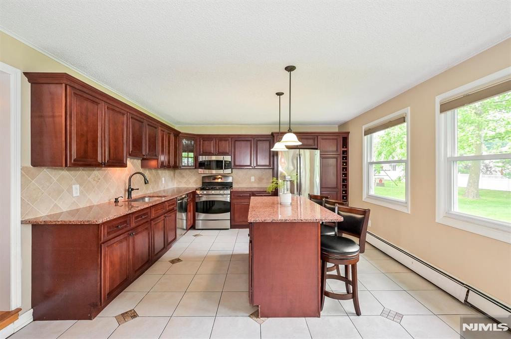 113 Merritt Drive