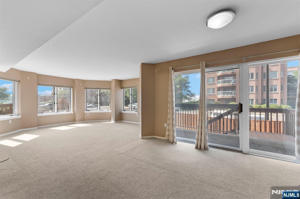 301 Livingston Court