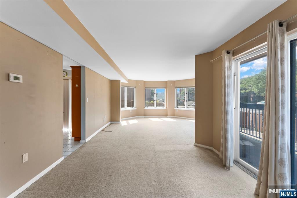 301 Livingston Court