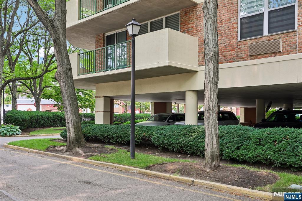 200 Grand Cove Way 2D