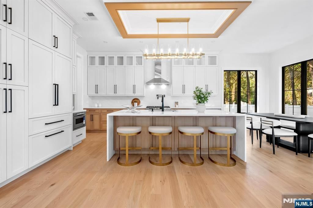 Photo of 742 Prospect Street, Glen Rock, NJ 07452 (MLS # 25032568)