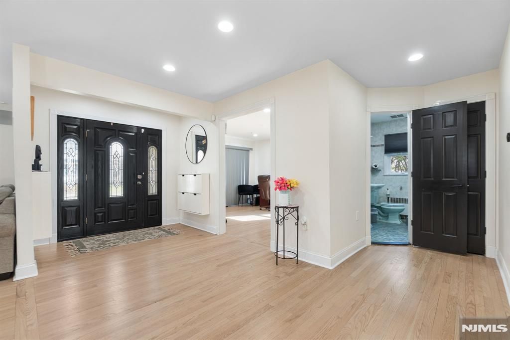 Photo of 45 Highland Avenue, Emerson, NJ 07630 (MLS # 26008633)