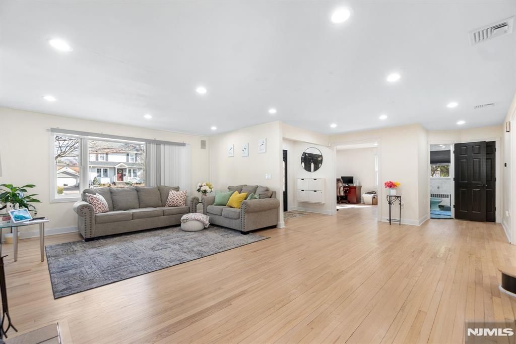 Photo of 45 Highland Avenue, Emerson, NJ 07630 (MLS # 26008633)