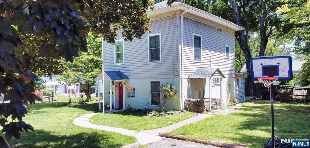 186 School Street