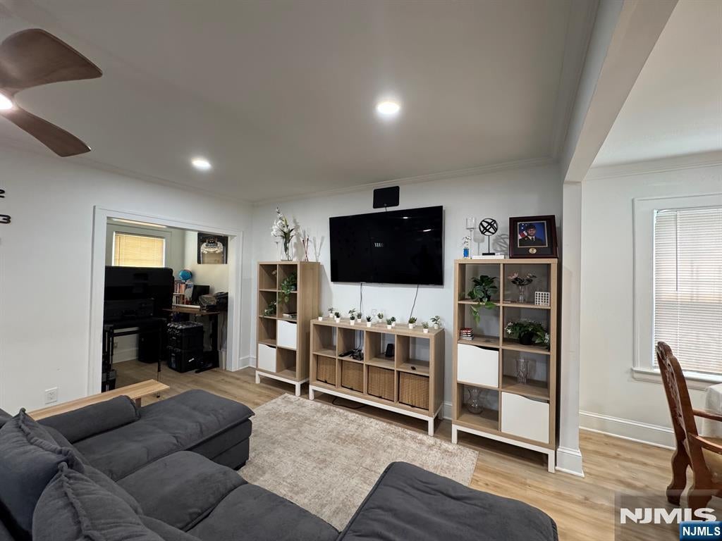 245 Linden Avenue