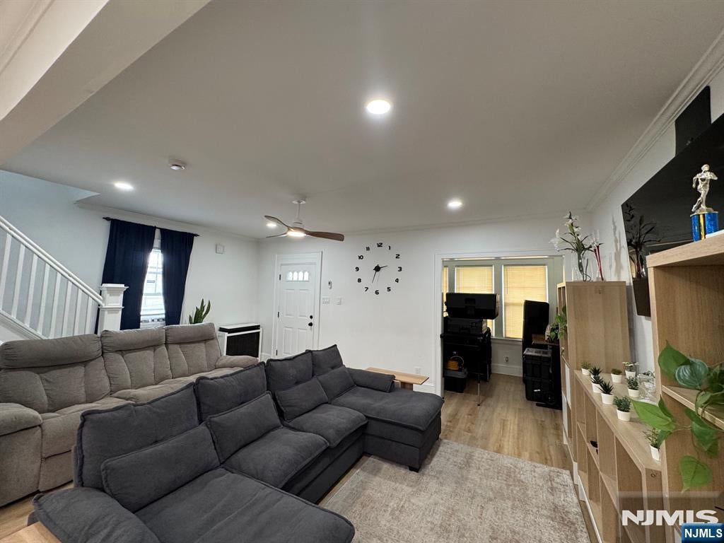 245 Linden Avenue