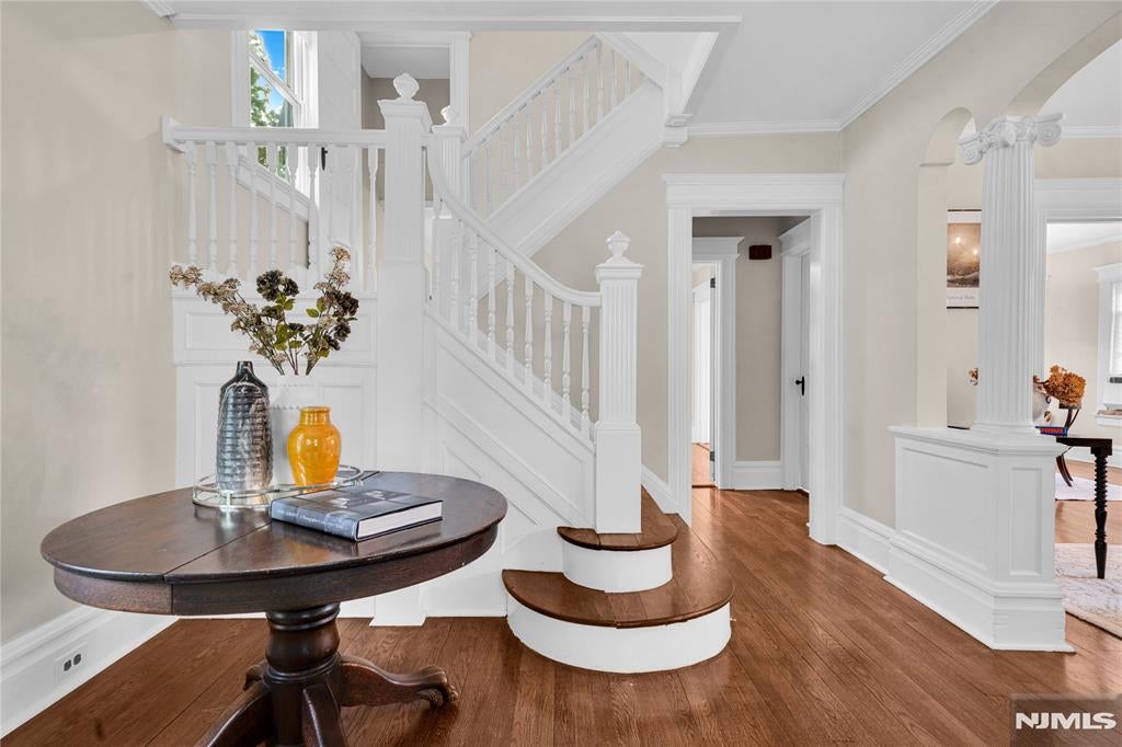 25 Orange Heights Avenue
