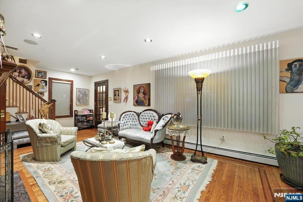 435 Park Avenue