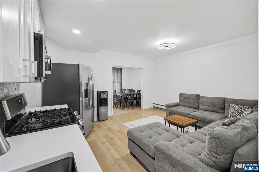 Photo of 222 Riverview Place, Cliffside Park, NJ 07010 (MLS # 26013284)