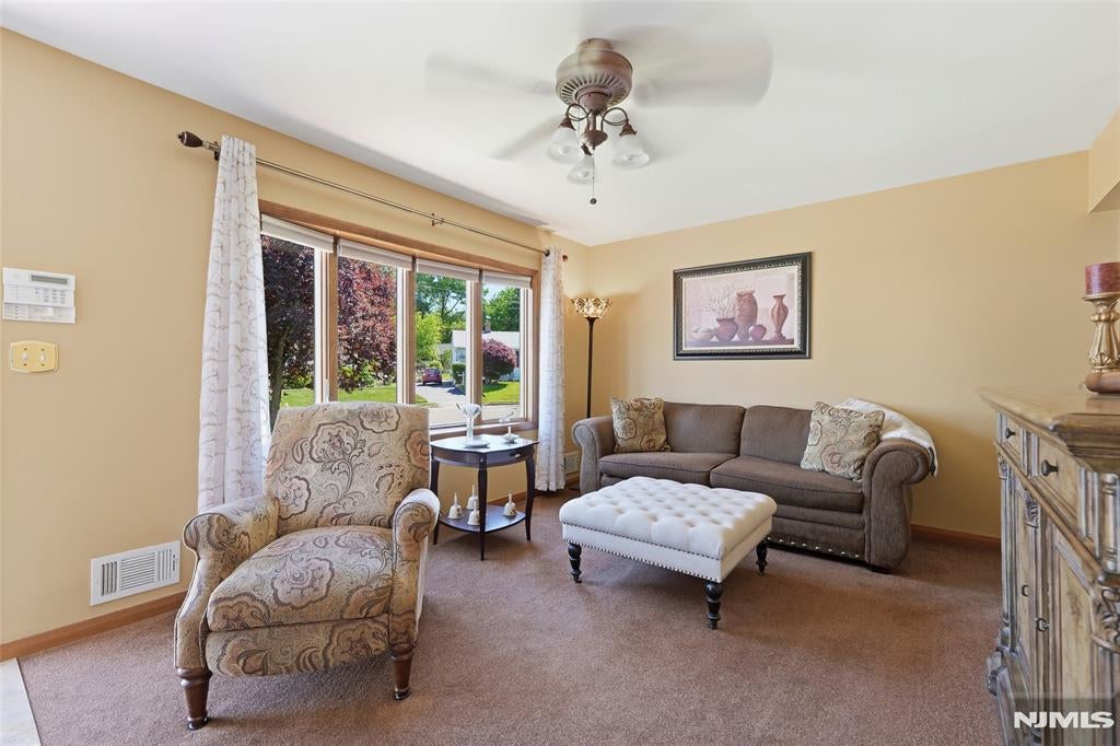 29 Corsi Road
