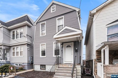 Photo of 48 Arverne Terrace, Irvington, NJ 07111 (MLS # 26001368)