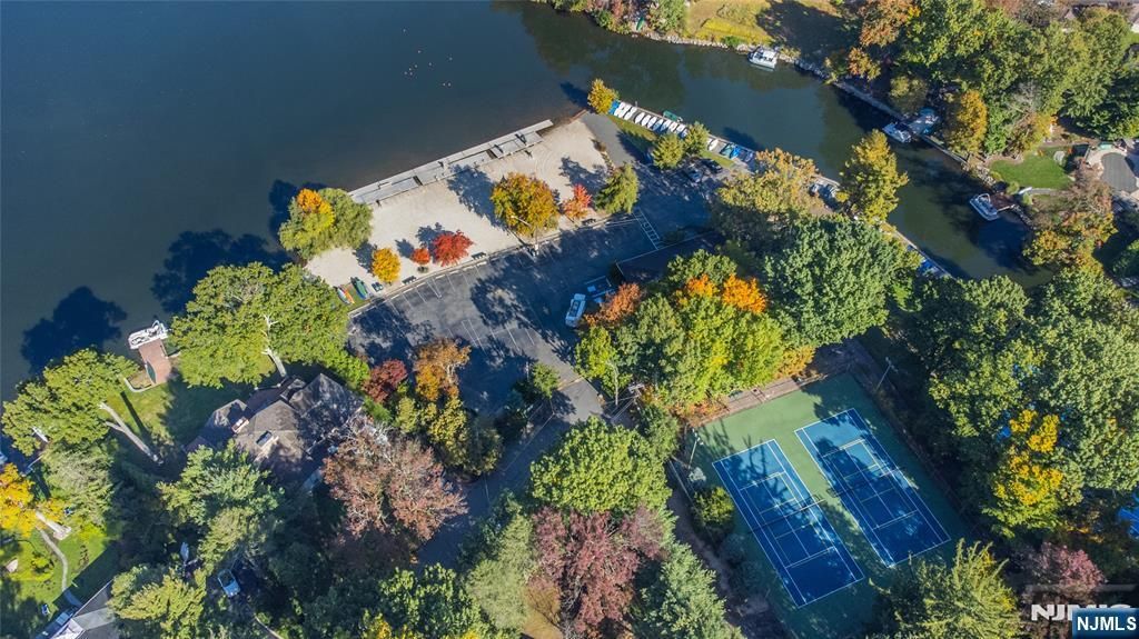 Photo of 45 Indian Road, Wayne, NJ 07470 (MLS # 25043998)