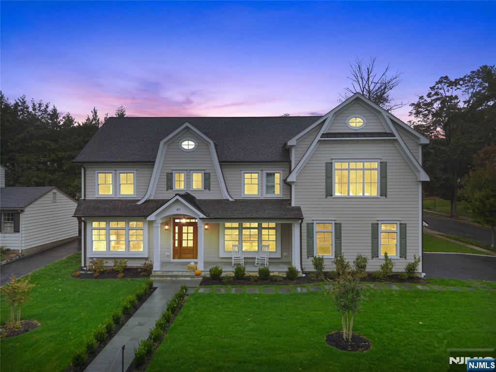 40 Greenview Way