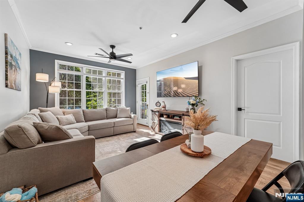 1118 Wharton Court