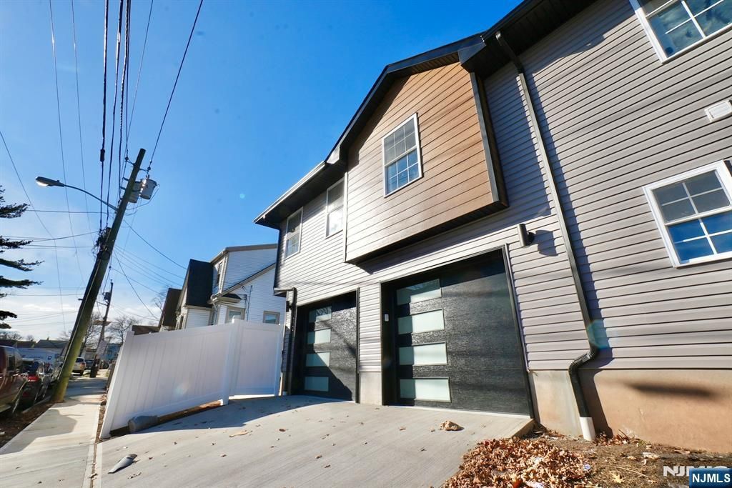 Photo of 236238 Keer Avenue, Newark, NJ 07112 (MLS # 26000943)